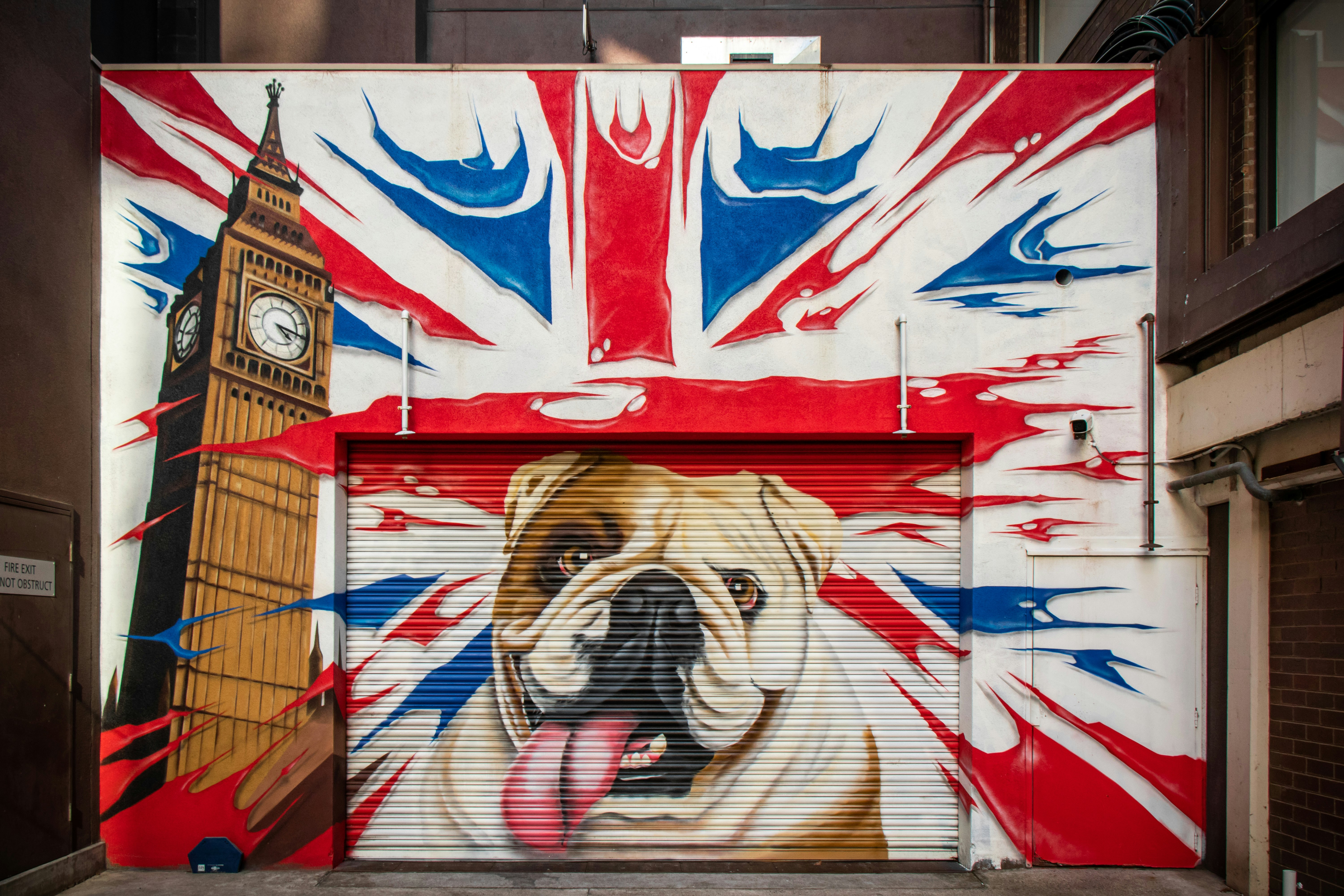 red white and blue graffiti